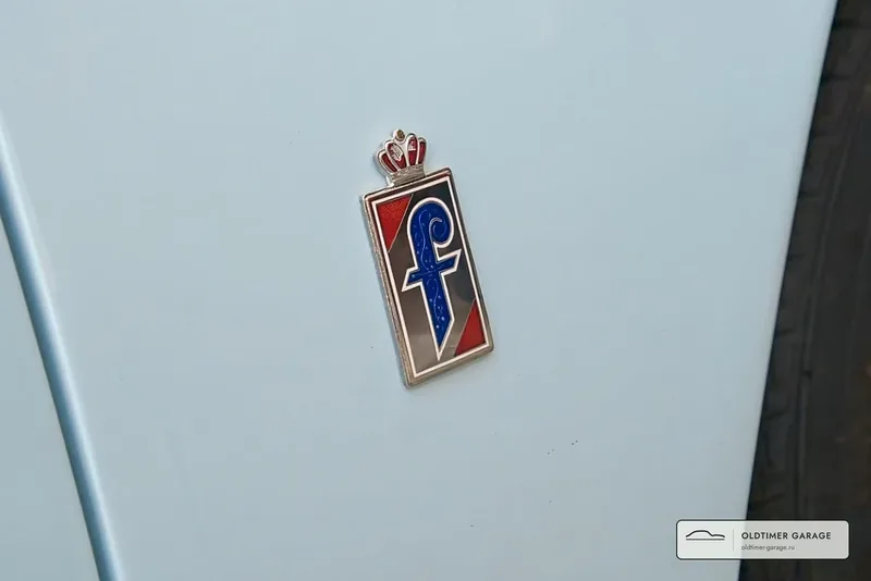 Эмблема Pininfarina