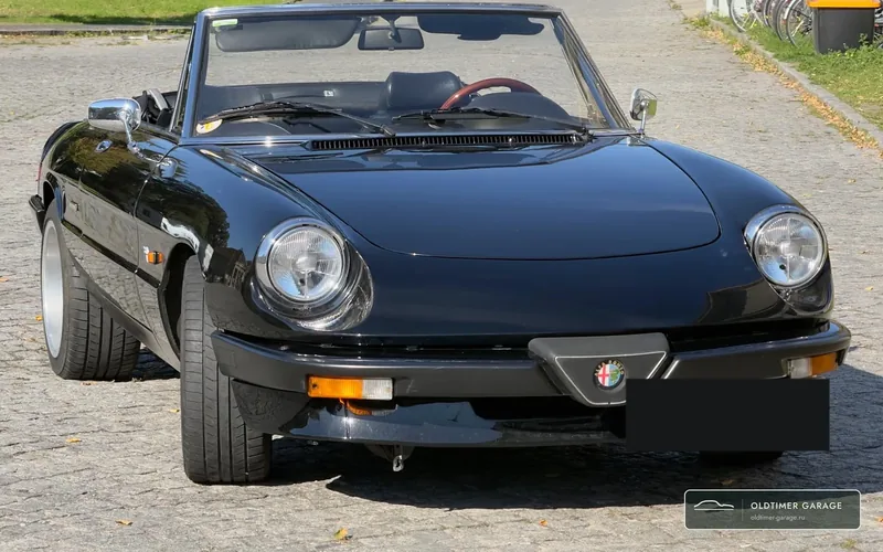 Alfa Romeo Spider, передняя часть