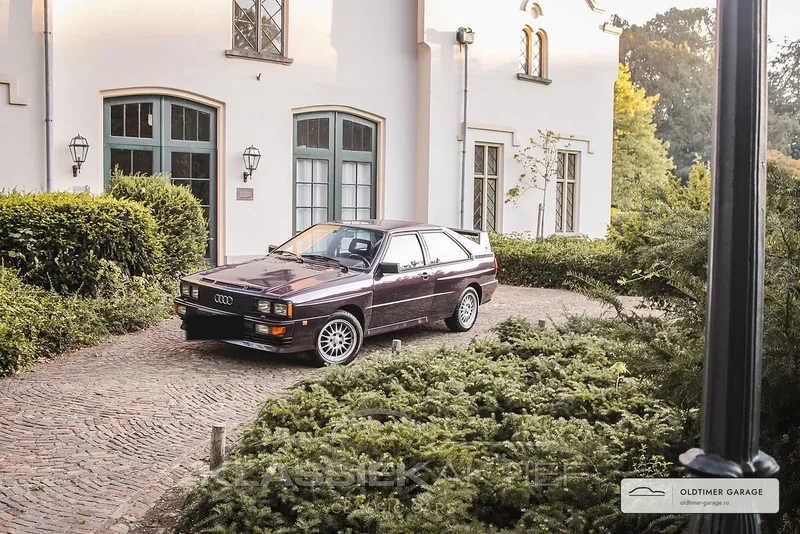 Audi quattro у особняка