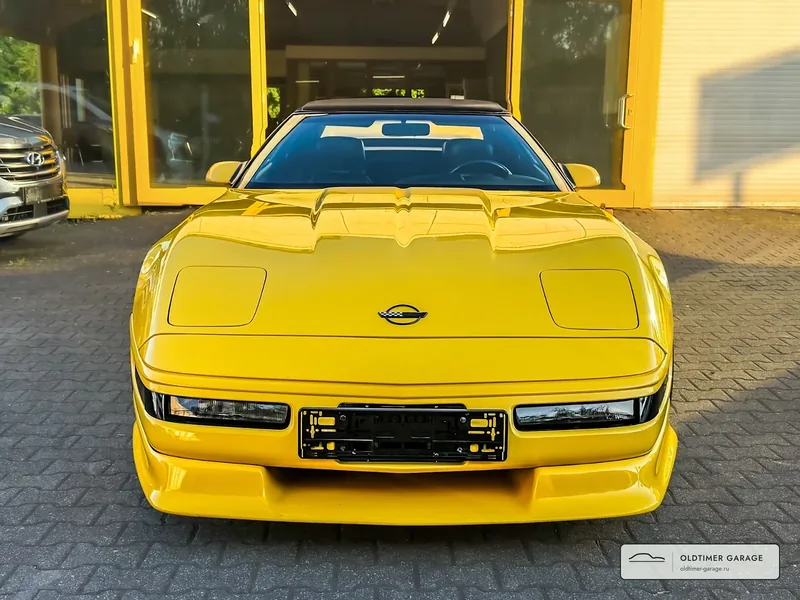 Corvette C4, вид спереди анфас