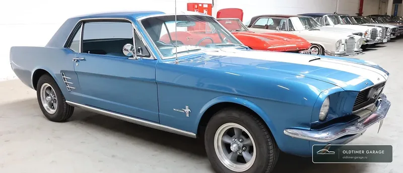 Ford Mustang 1966, вид сбоку спереди