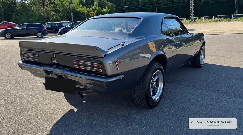 Pontiac Firebird, вид сзади слева