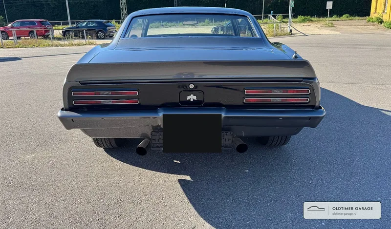 Pontiac Firebird, вид сзади